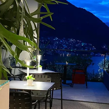 فندق Hotel Lago 4*