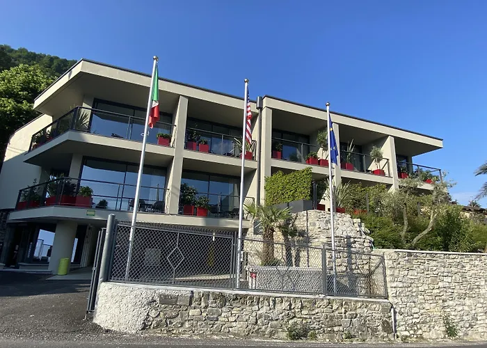 فندق Hotel Lago