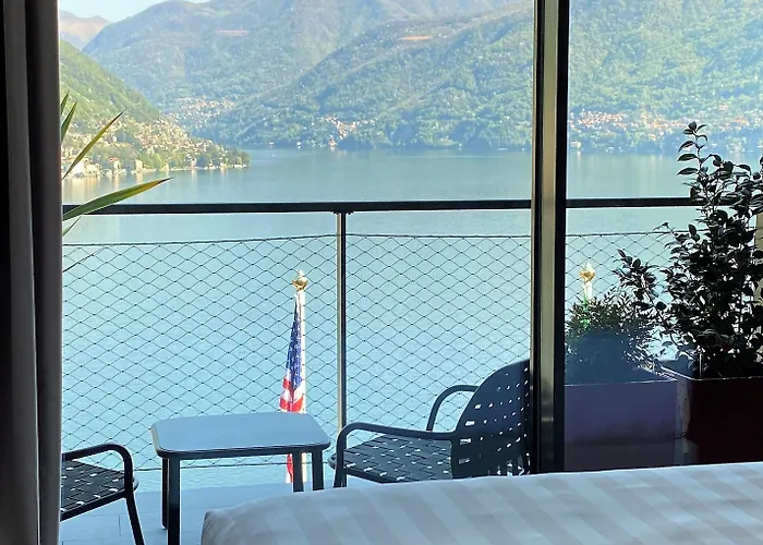 Hotel Lago فندق 4*